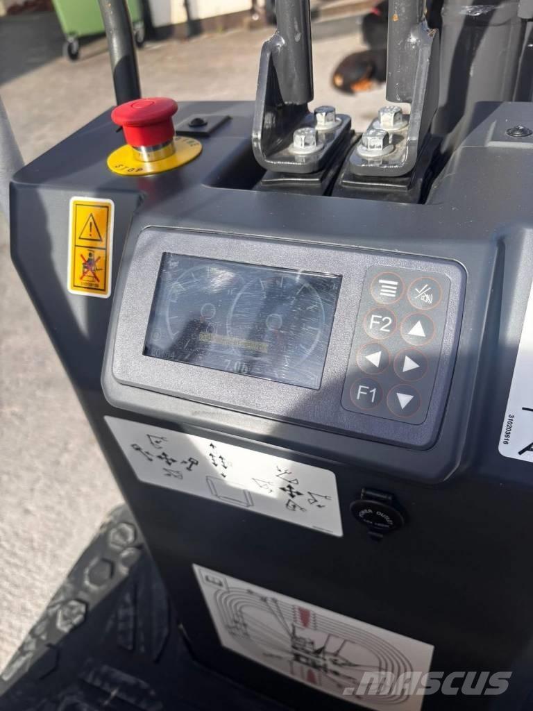 XCMG XE10E Mini excavadoras < 7t