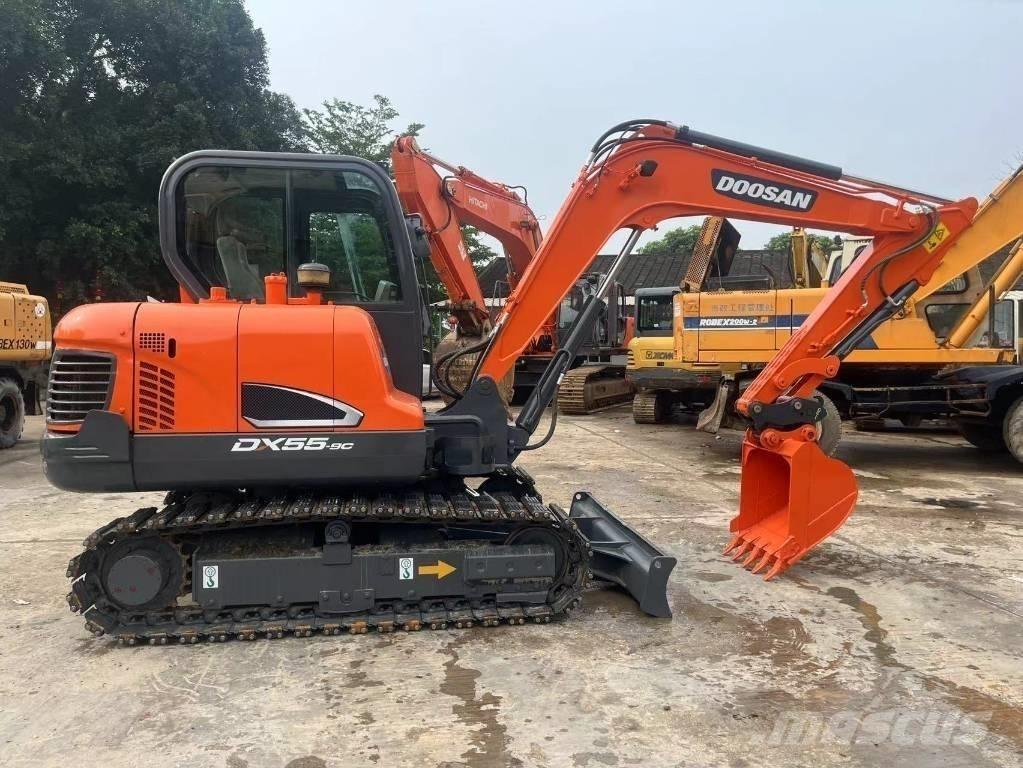 Doosan DX55-9C Mini excavadoras < 7t