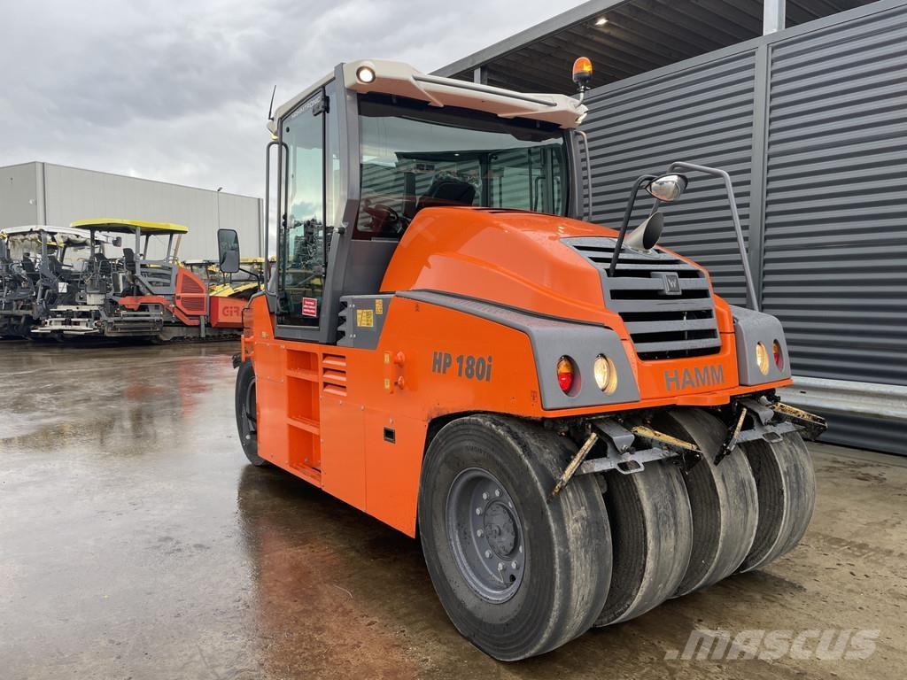Hamm HP 180I Rodillos sobre neumáticos