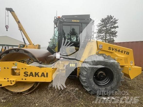 Sakai SV544T Rodillos de un solo tambor