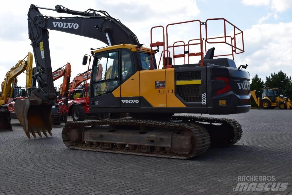 Volvo EC 200 Excavadoras de cadenas