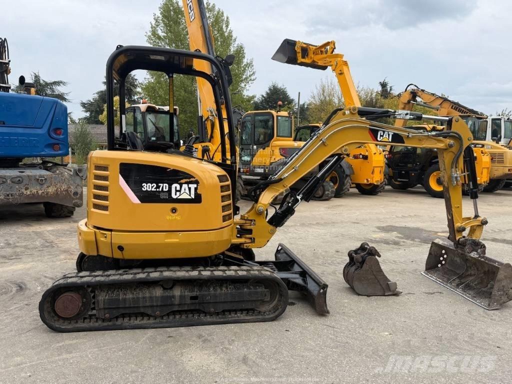CAT 302.7 CR Mini excavadoras < 7t
