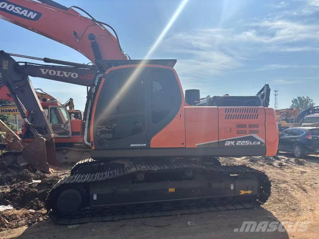 Doosan DX 225 LCA Excavadoras 7t - 12t