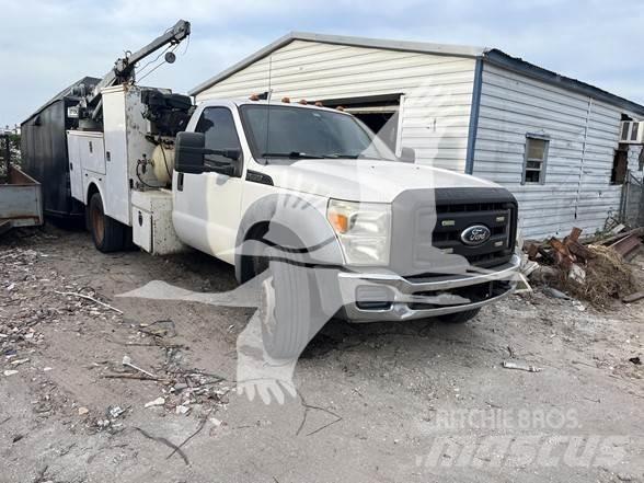Ford F550 Construcción - Otros