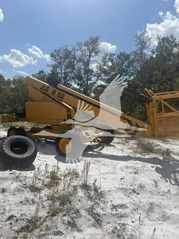JLG 40F Plataforma de trabajo articulada