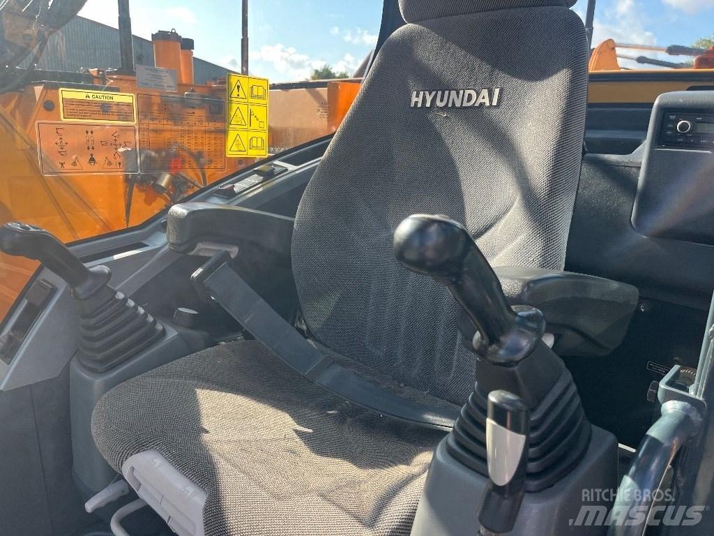Hyundai HX130LCR Excavadoras de cadenas