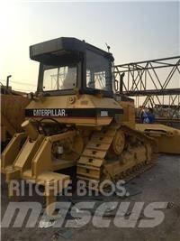 CAT D 5 N Buldozer sobre oruga