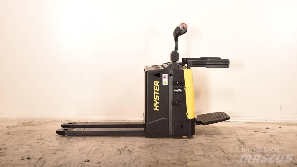 Hyster P 2.0 S Transpaletas Eléctricas con plataforma