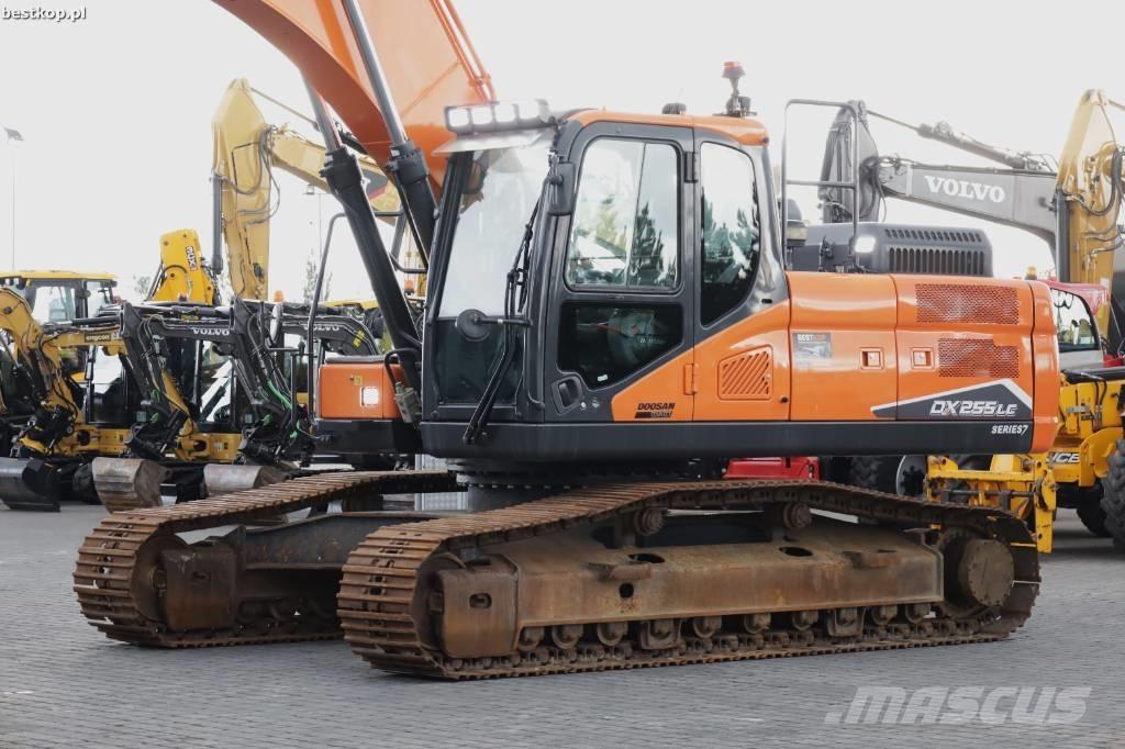 Doosan DX 255 LC-7 Excavadoras de cadenas