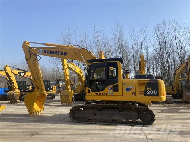 Komatsu PC 200-8N1 Excavadoras de cadenas