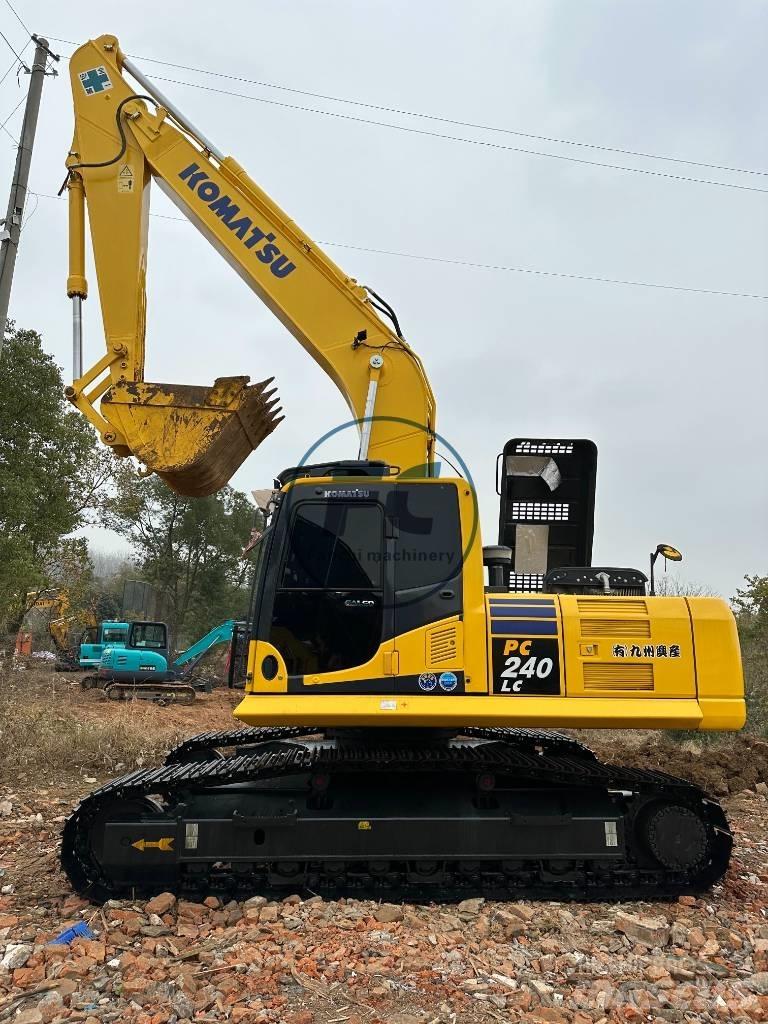 Komatsu PC 240-8 Excavadoras de cadenas