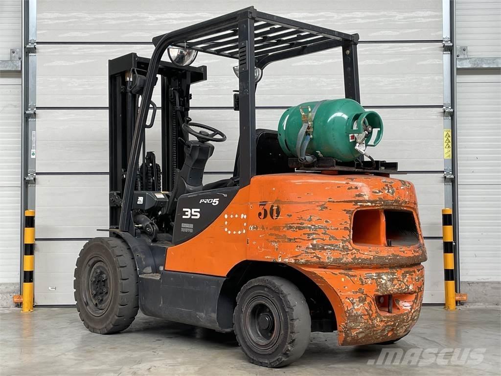 Doosan G35C-5 Carretillas LPG