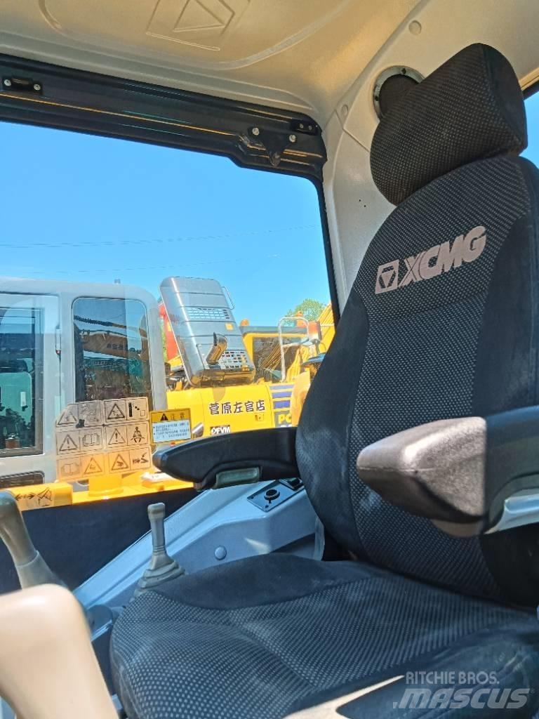 XCMG XE 60 DA Mini excavadoras < 7t