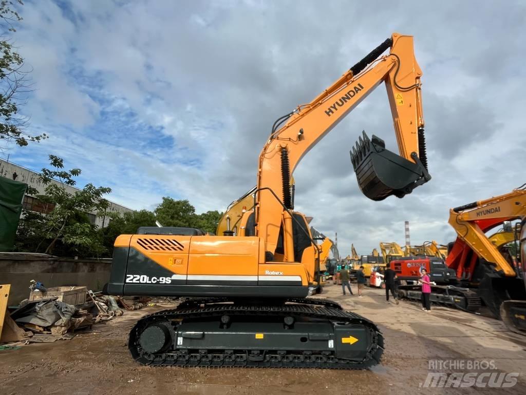 Hyundai 220LC-9S Excavadoras de cadenas