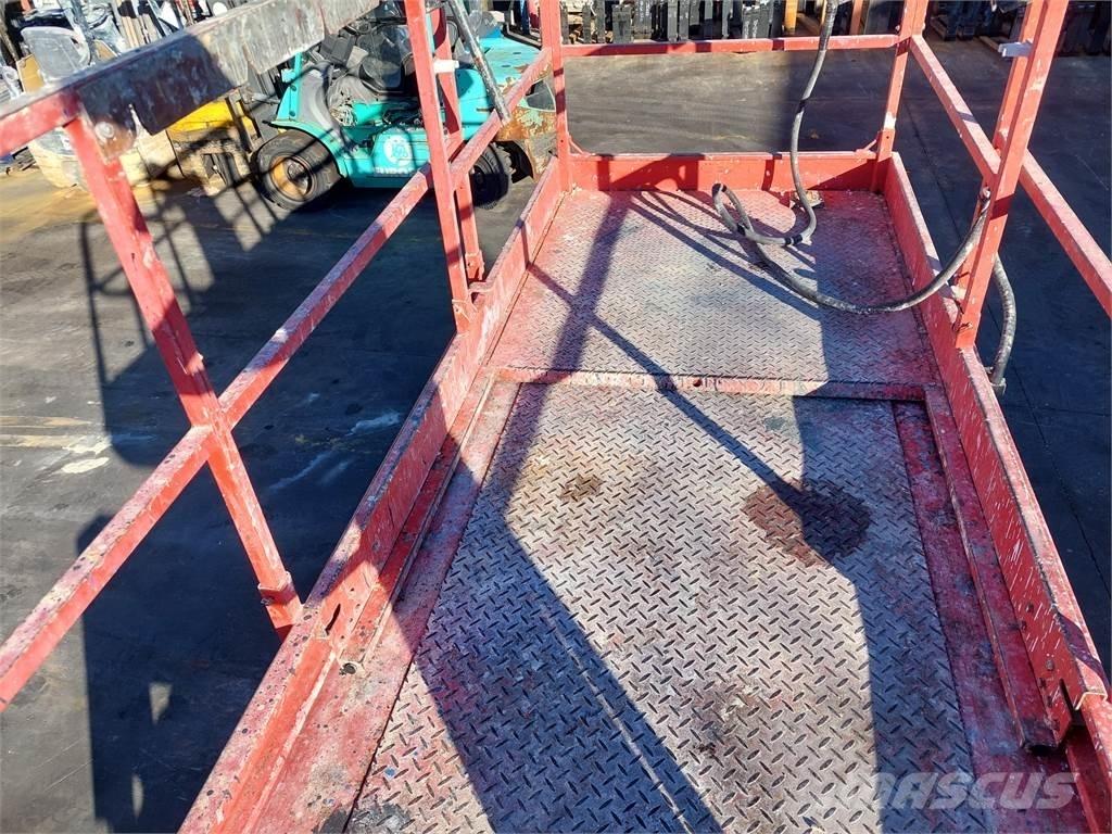 Haulotte C12DX Plataformas tijera