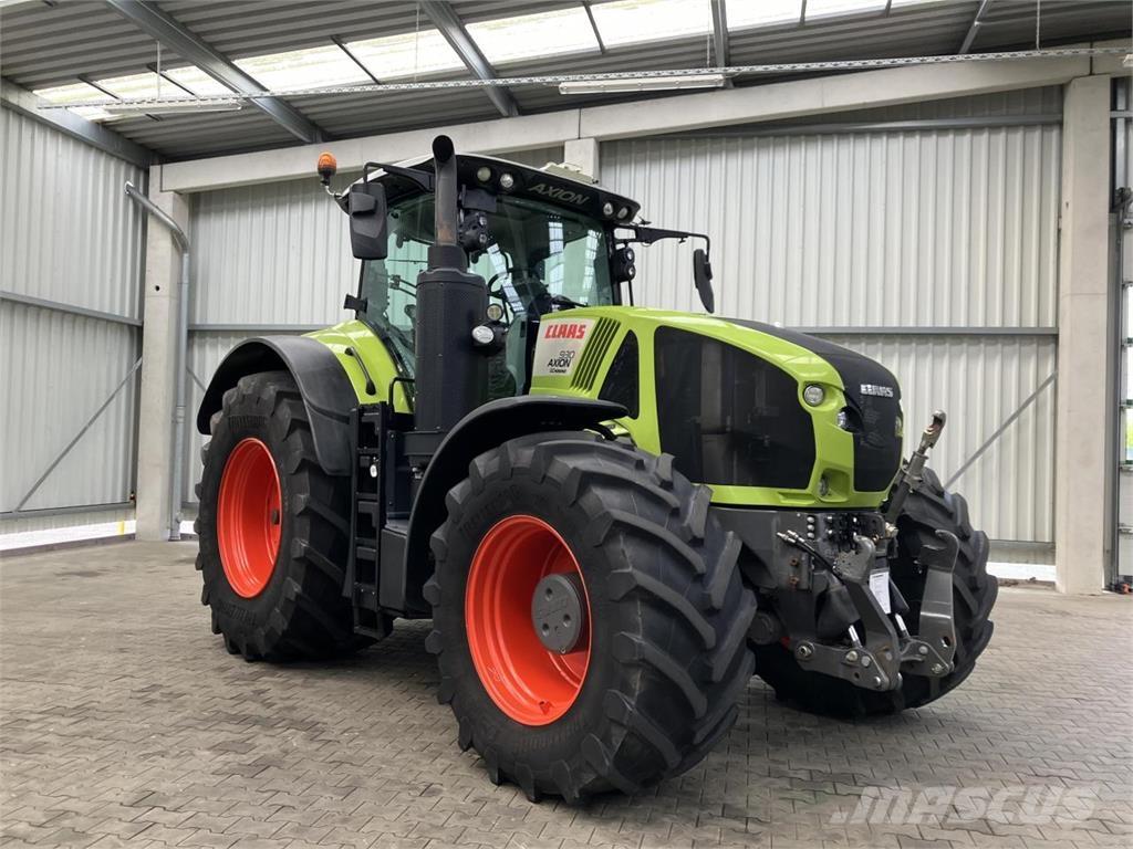 CLAAS Axion 930 Tractores
