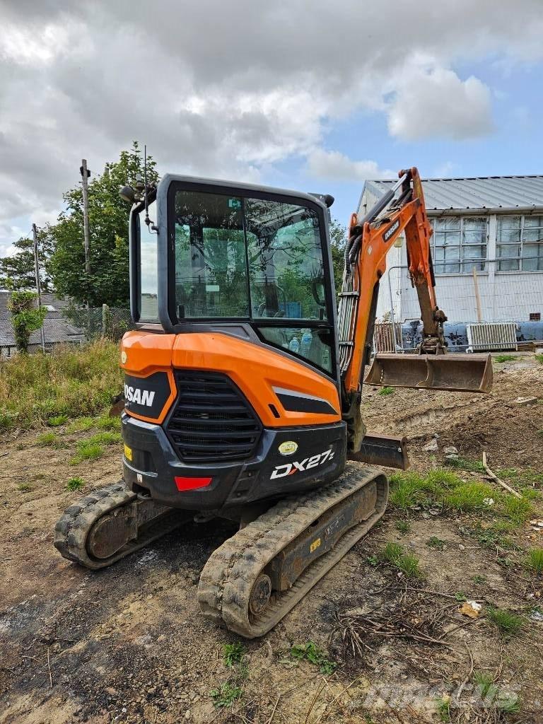 Doosan DX 27 Z Mini excavadoras < 7t