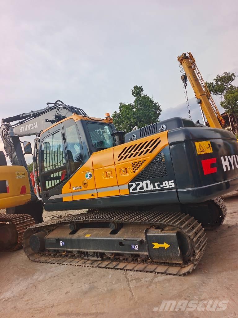 Hyundai 220LC-9T Excavadoras de cadenas