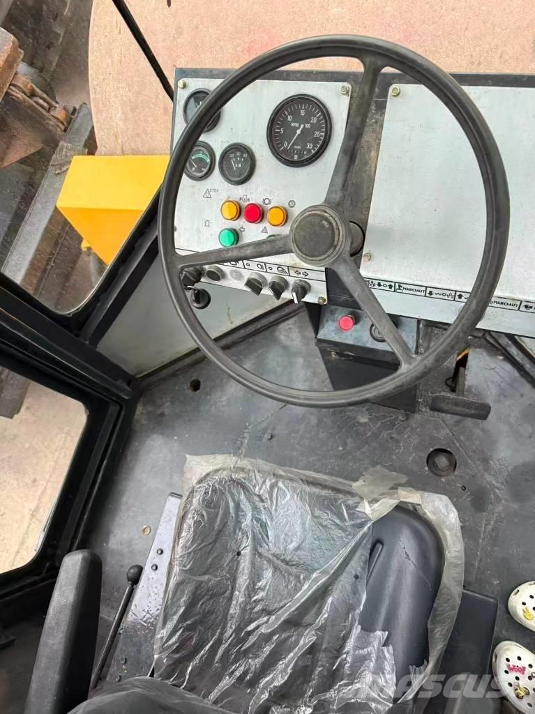 Dynapac CA 30 D Rodillos de un solo tambor