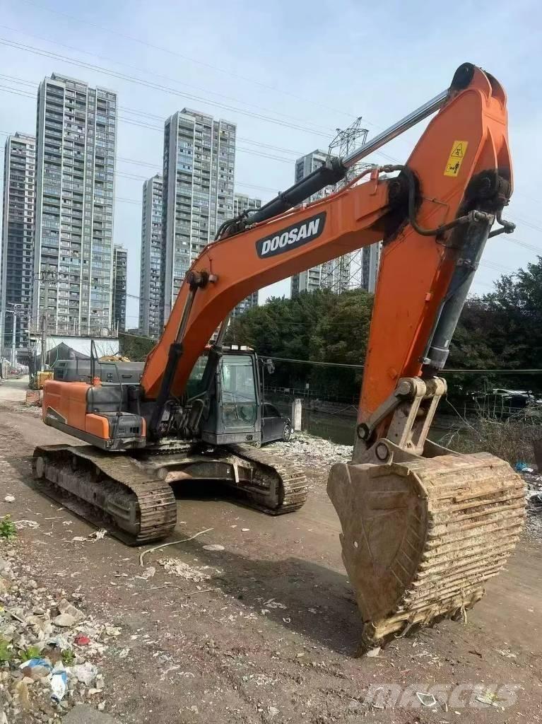 Doosan DX420LC Excavadoras de cadenas