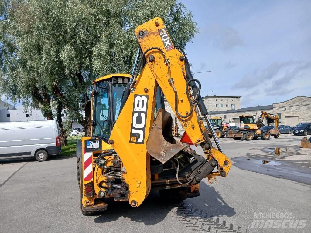 JCB 4 CX Pro AEC Retrocargadoras