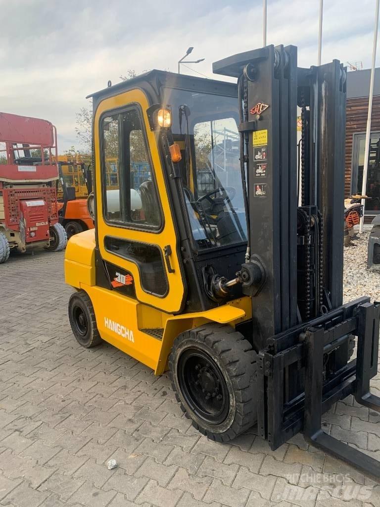 Hangcha CPQD 30 N Carretillas LPG