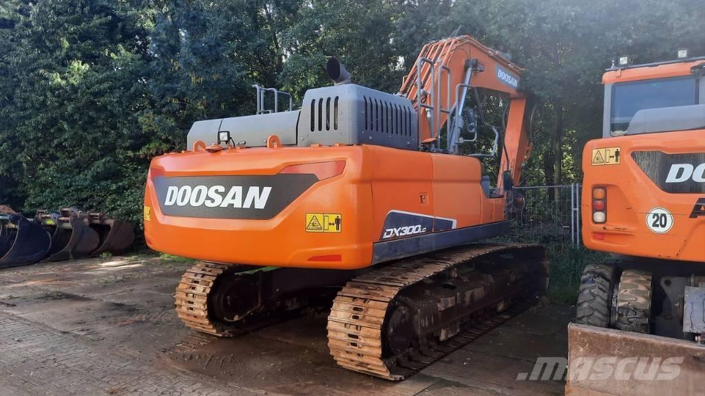 Doosan DX 300 LC-5 Excavadoras de cadenas