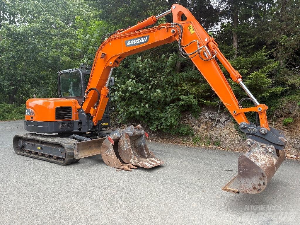 Doosan DX 85 R Excavadoras 7t - 12t