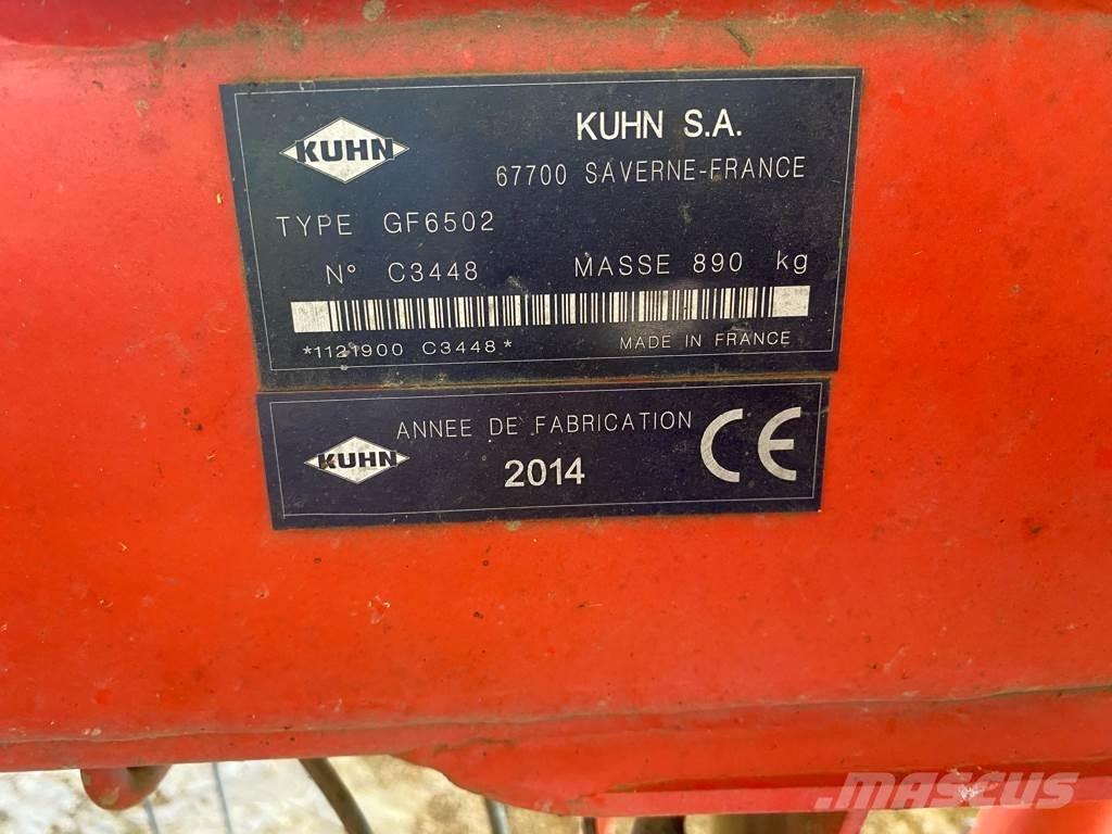 Kuhn GF 6502 Rastrillos y henificadores