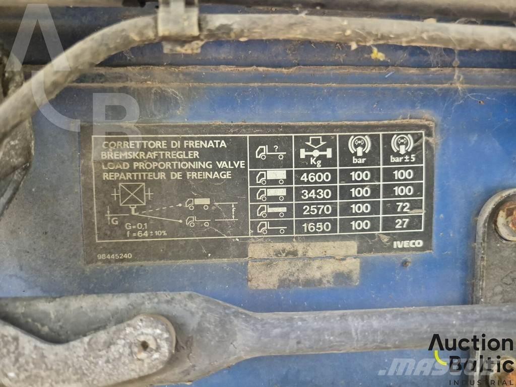 Iveco 65E10 Camiones bañeras basculantes o volquetes