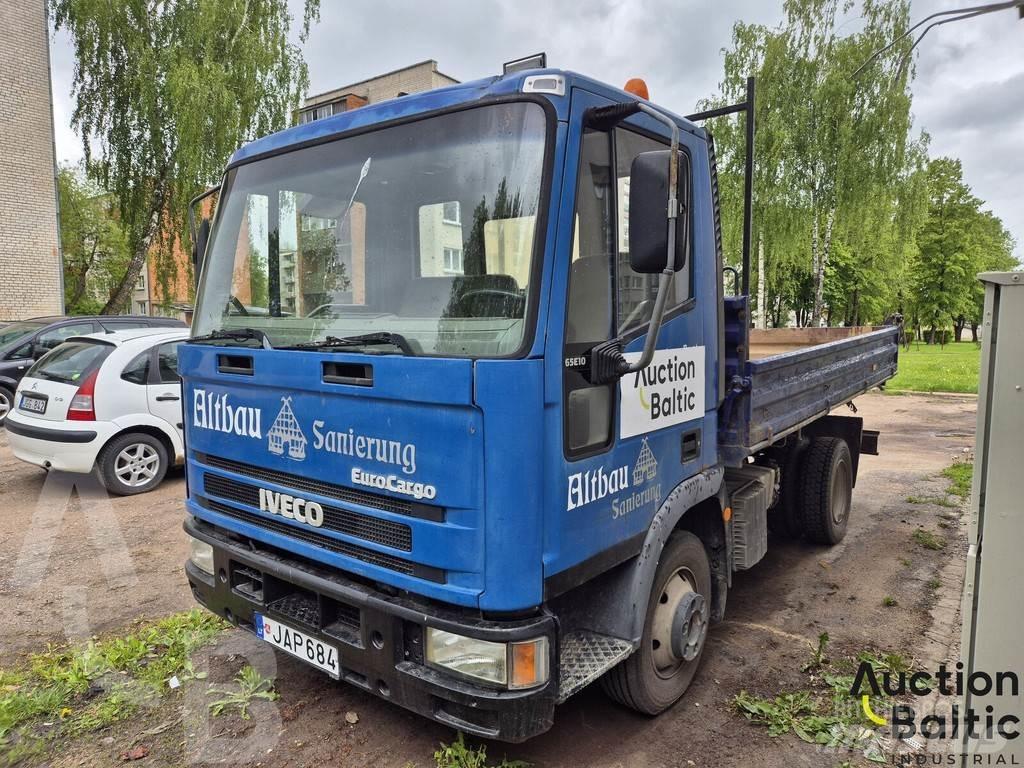 Iveco 65E10 Camiones bañeras basculantes o volquetes