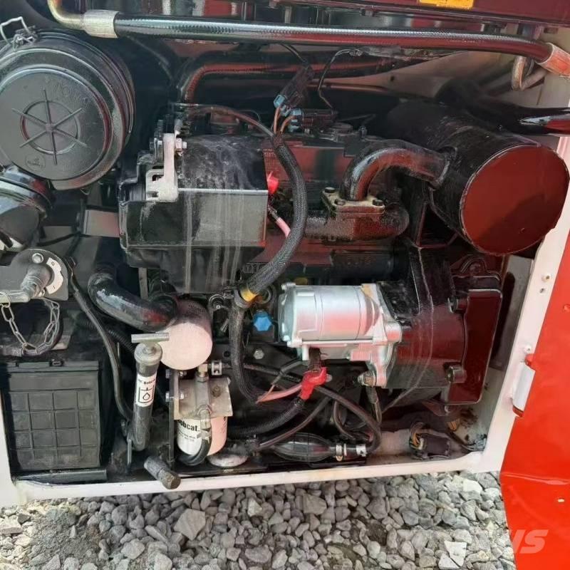 Bobcat s70 Minicargadoras