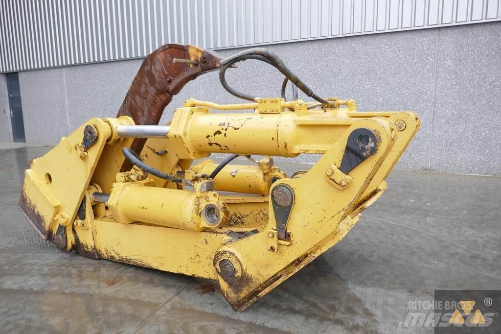 CAT D9H Ripper Otros componentes
