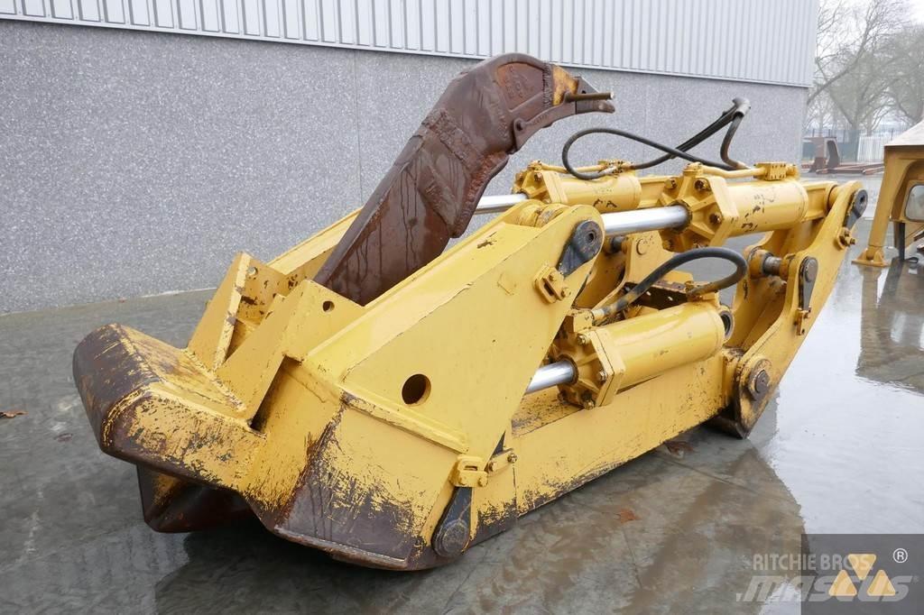 CAT D9H Ripper Otros componentes