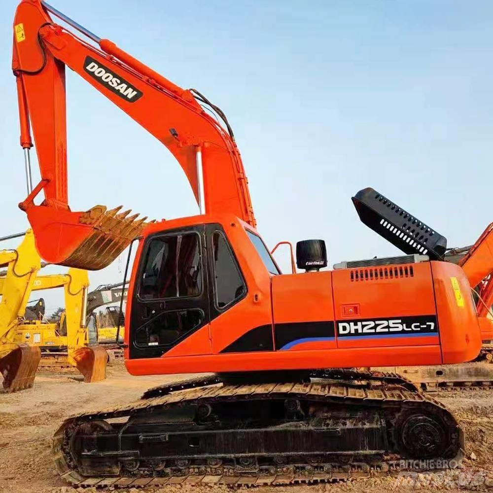 Doosan 225 Excavadoras de cadenas