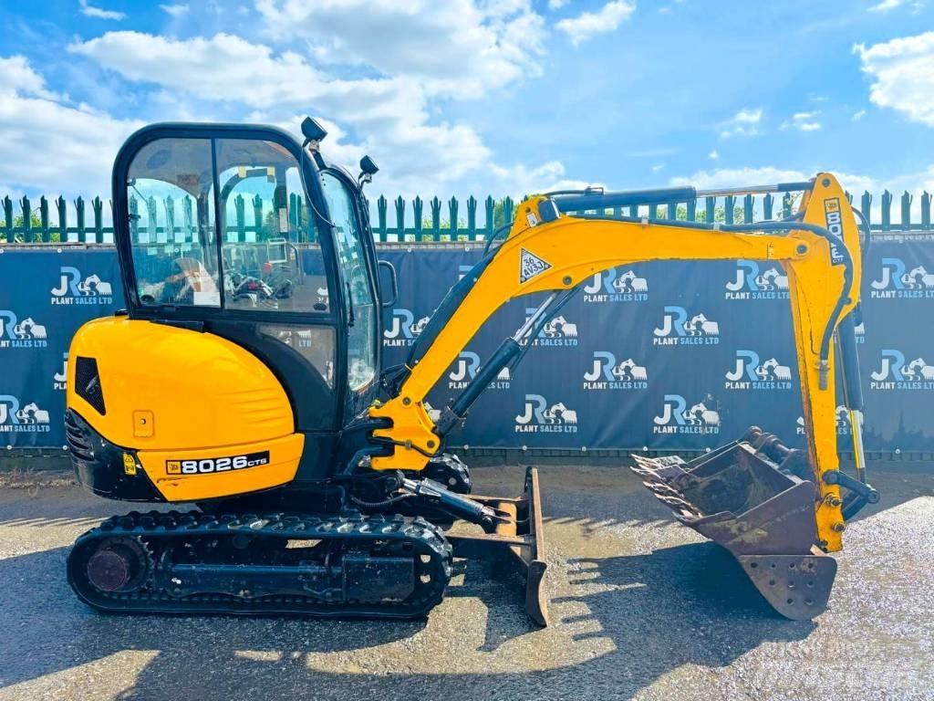 JCB 8026 CTS Mini excavadoras < 7t