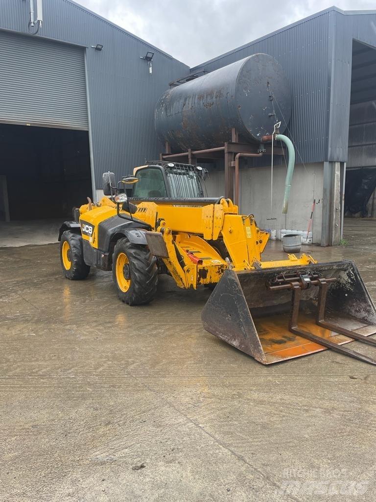 JCB 535 V 140 Carretillas telescópicas