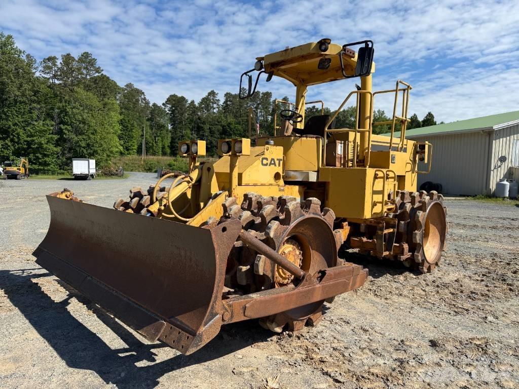 CAT 815 B Compactadores de suelo