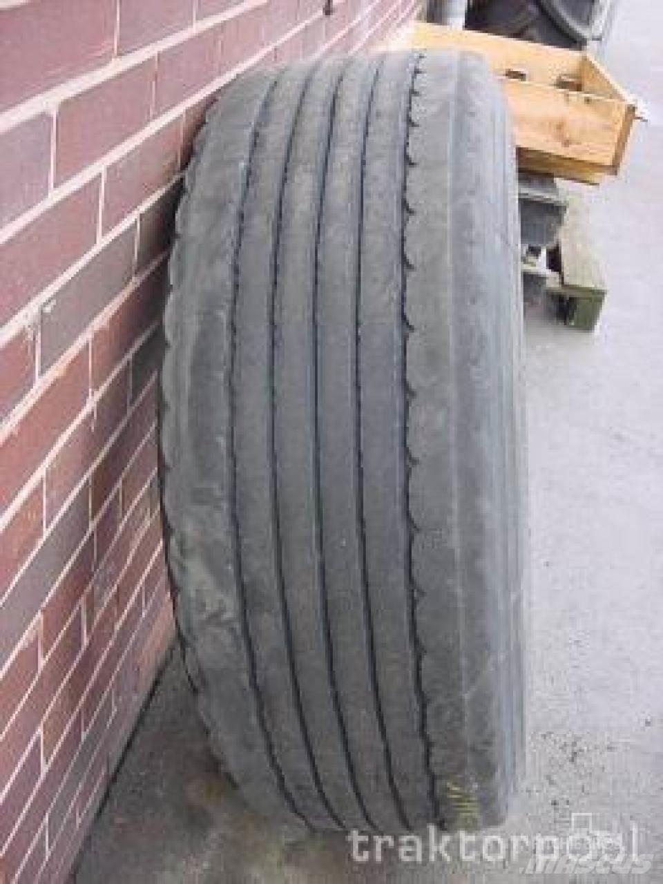  385/65 R 22,5 Neumáticos, ruedas y llantas