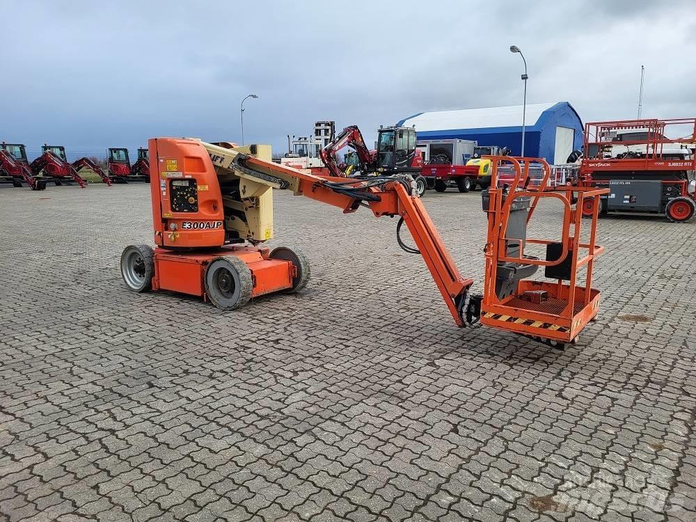 JLG E 300 AJP Plataforma de trabajo articulada