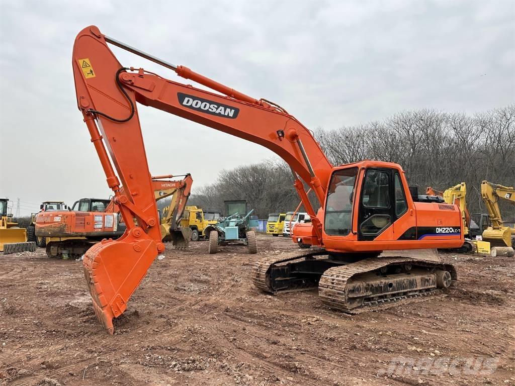 Doosan DH 220 Excavadoras de cadenas