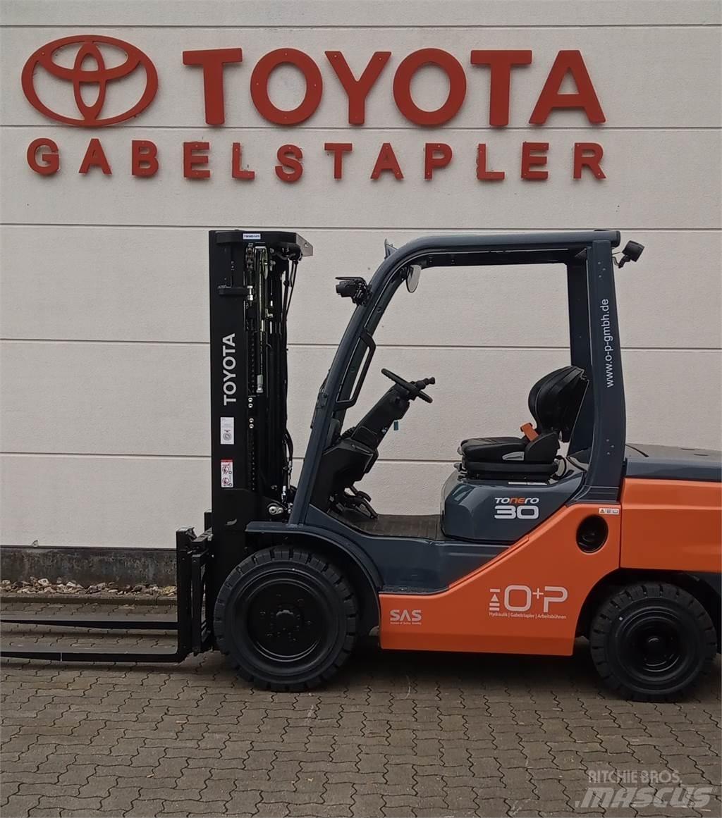 Toyota 52-8FDF30 Carretillas diesel