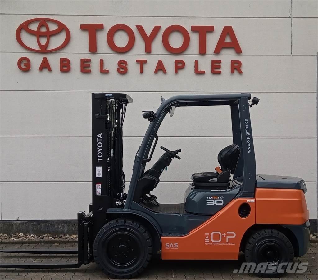 Toyota 52-8FDF30 Carretillas diesel