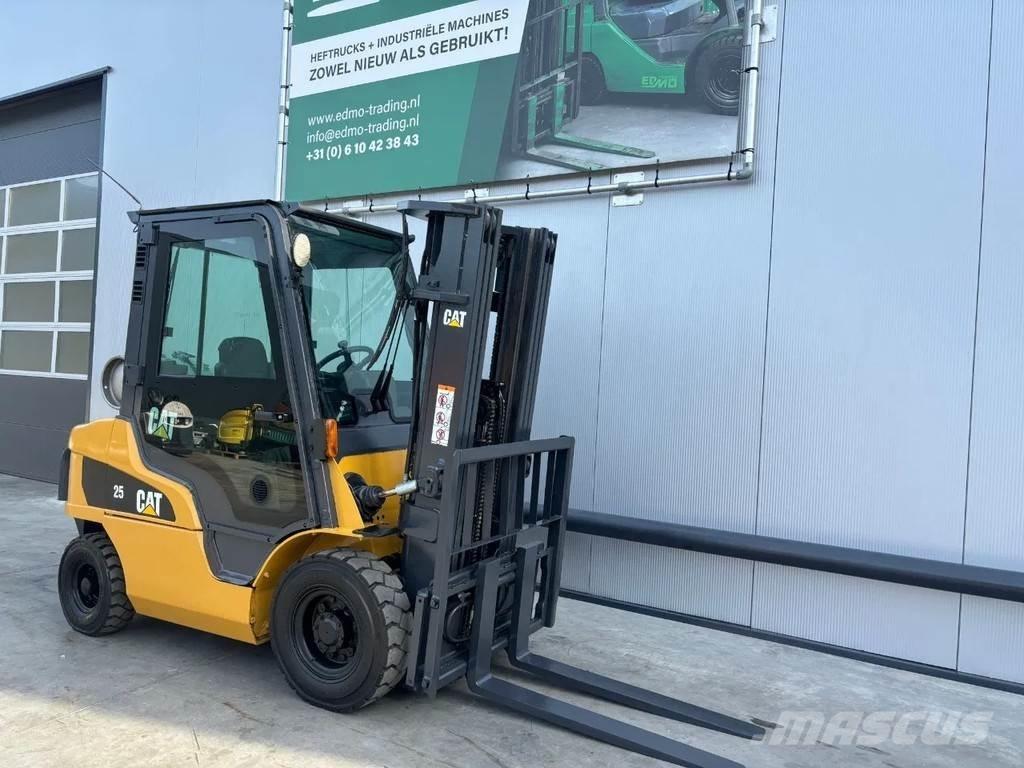 CAT GP25N Heftruck Carretillas LPG