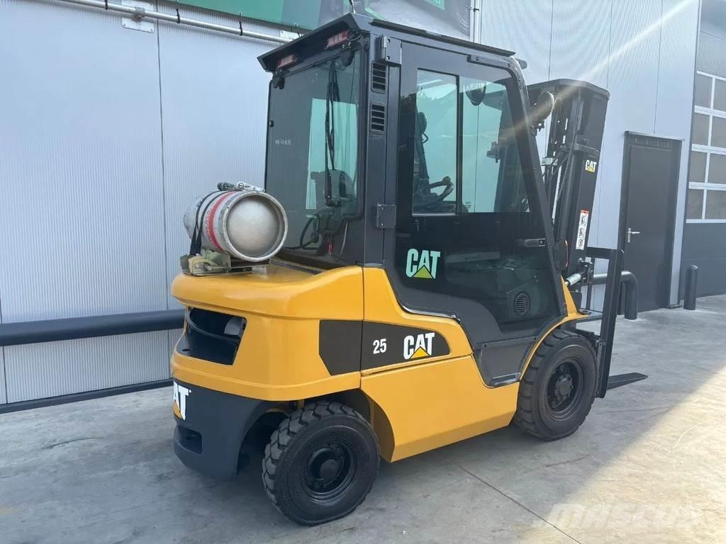 CAT GP25N Heftruck Carretillas LPG