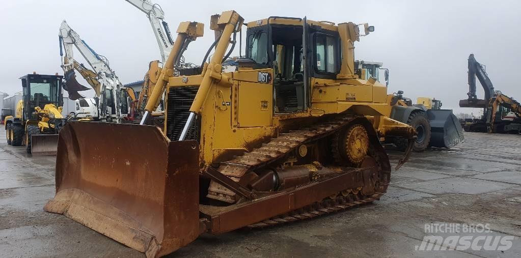 CAT D 6 T XL Buldozer sobre oruga