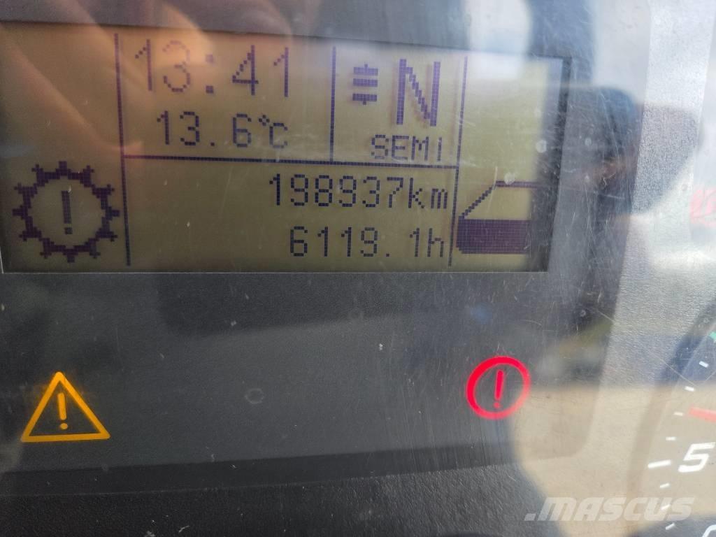 Iveco 75E 16 Camiones bañeras basculantes o volquetes