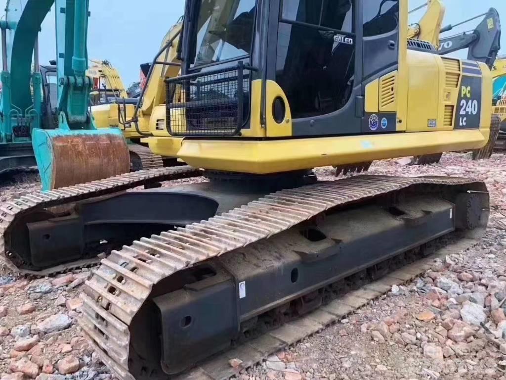 Komatsu PC 240 Excavadoras de cadenas