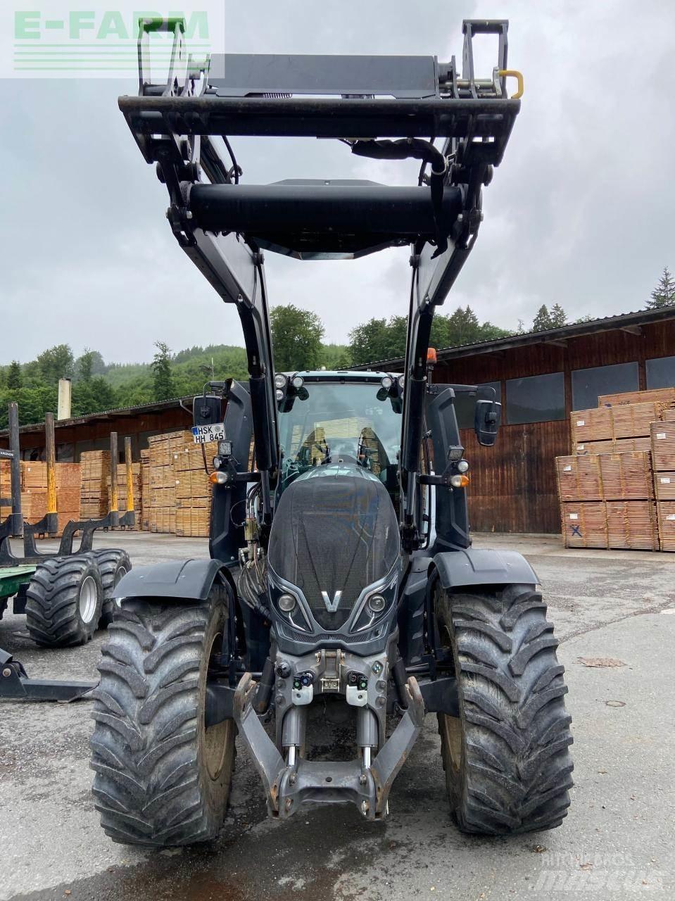 Valtra T254S Tractores