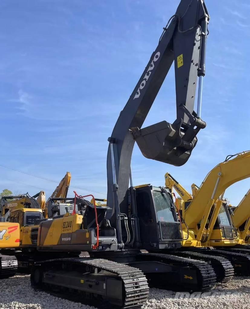 Volvo EC 240 Excavadoras de cadenas